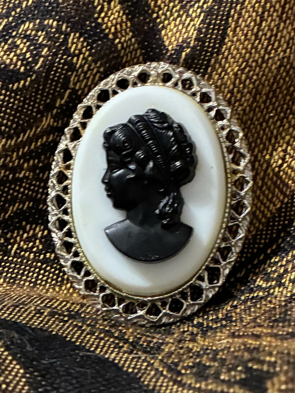 Black and White Milk Glass Cameo Brooch/Pendant with Gold Tone Filigree